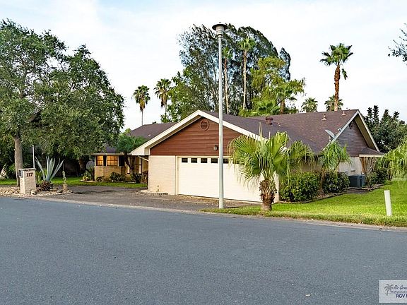 4th image of 117 Sacramento River Dr #2