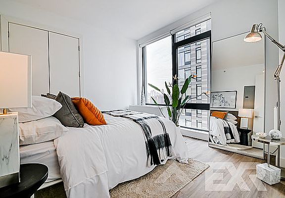 5th image of 228 E 135th St #1812