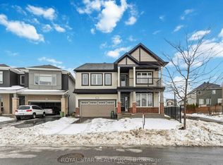 284 Ponderosa St, Ottawa, ON K2V0N4