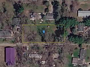 8435 E Point Dr, Lyons, MI 48851