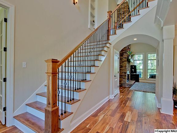 3rd image of 7125 Trillium Ct