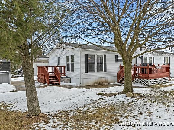 3rd image of 7444 Old Hickory Dr NE