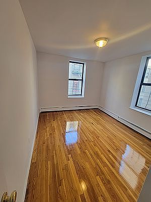 5th image of 1296 Sheridan Ave APT 5B