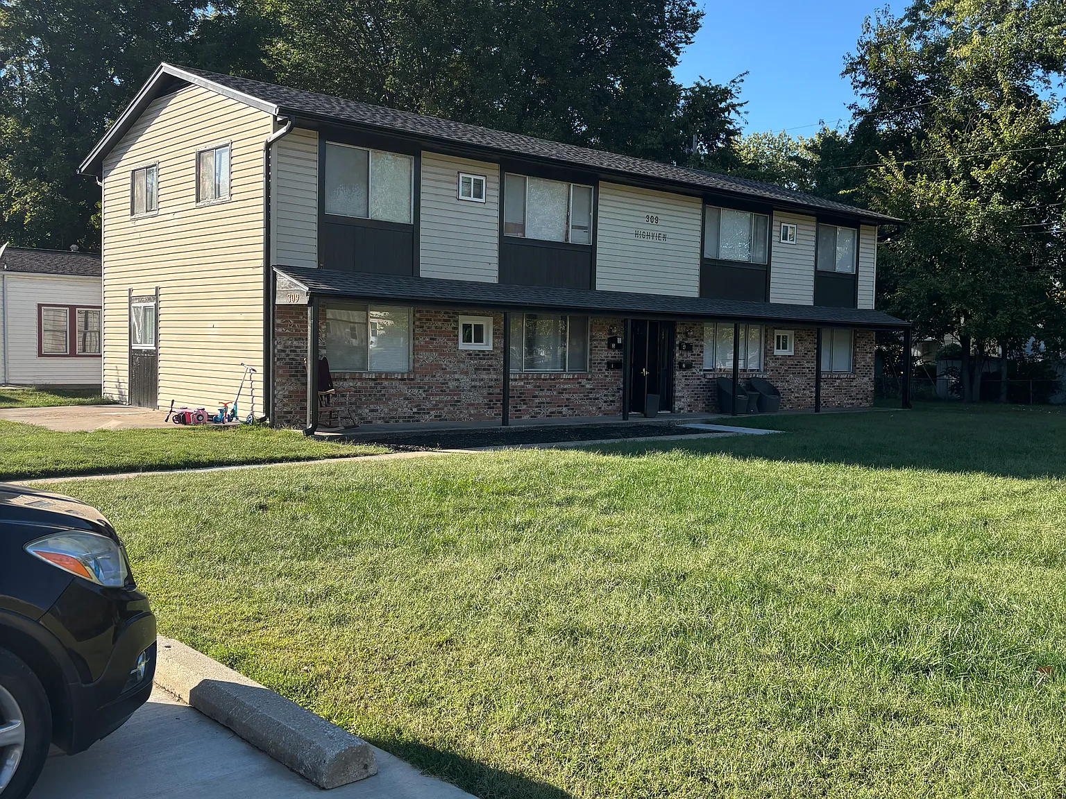 309 Highview Ave — Photo 3