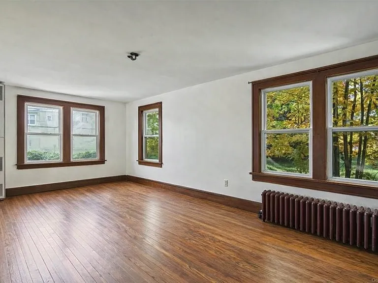 755 Loch Sheldrake Hurleyville Rd — Photo 5