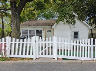 44 Carnegie Ave, Elmont, NY 11003