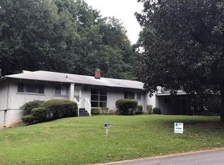 491 Hilderbrand Dr, Sandy Springs, GA 30328