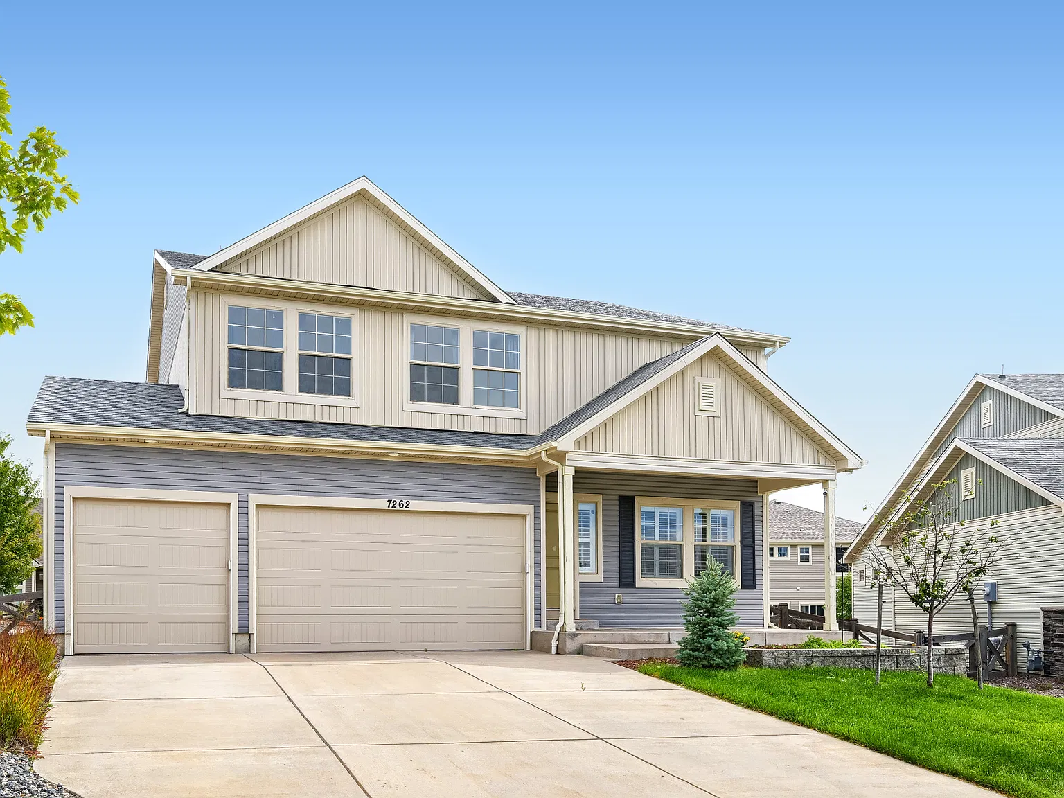 5 bed, 4324 sqft, $3,795 — Photo 3