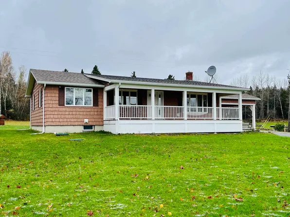 819 Fish Pond Road, Columbia, NH 03576