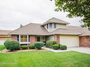 21 Fallcreek Cir #21, Montgomery, IL 60538