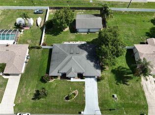 190 Avery Dr W, Auburndale, FL 33823