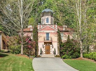 2740 Northside Dr NW, Atlanta, GA 30305