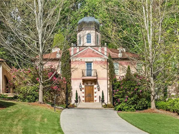 2740 Northside Dr NW, Atlanta, GA 30305