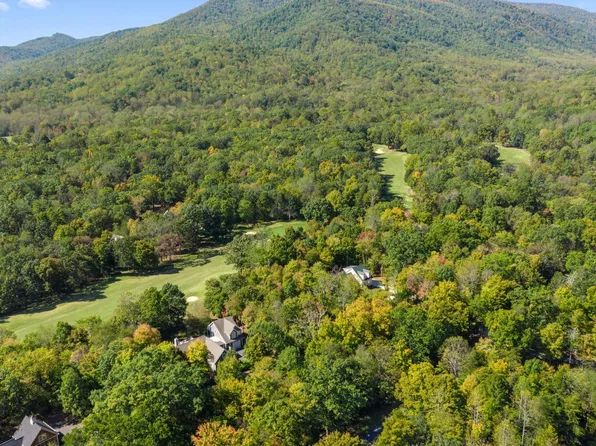 882 Stoney Crk W, Nellysford, VA 22958