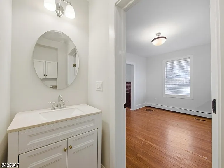 46 W End Ave #LEFT — Photo 6