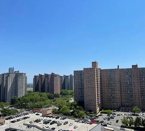 4th image of 2932 W 5th St #G16