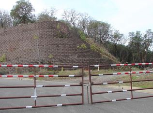 2272 SE Elderberry Ln, Grants Pass, OR