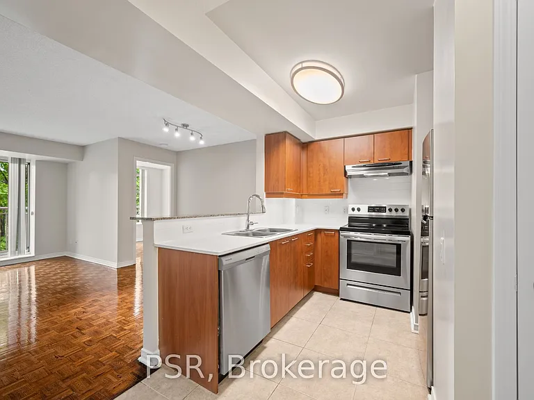 515 Rosewell Ave #312 — Photo 6
