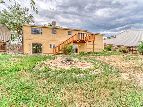 3rd image of 620 Pioneer Ln