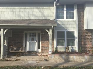 5602 E Pinehurst Ln, Columbia, MO 65202