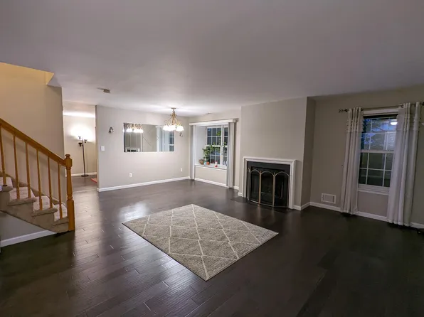671 Snowdrop Ct, Morganville, NJ 07751