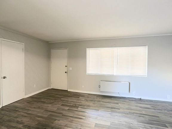 3rd image of 1169 N Escondido Blvd APT 3