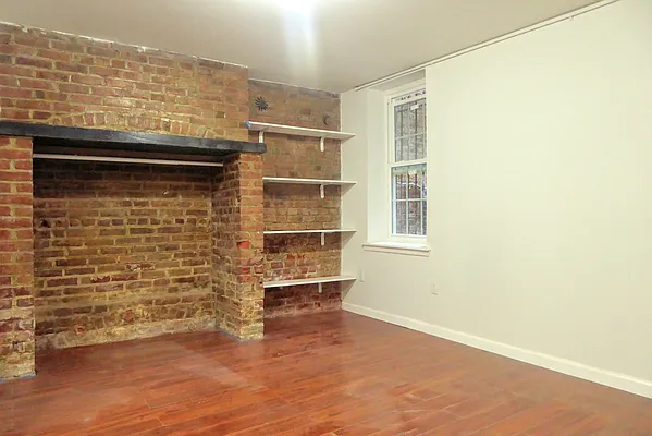 Rented by Bold New York | media 9