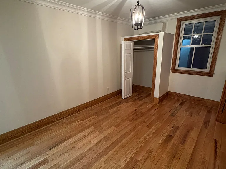 181 Saint Clair Ave E #MAIN — Photo 10