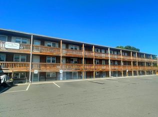 Carriage House Apartments, Feeding Hills, MA 01030