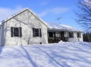 2130 Chase Lake Rd, Howell, MI 48855