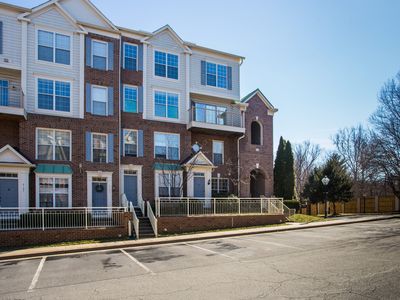 4115 Oxford Ln APT 301, Fairfax, VA, 22030