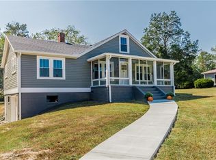 7427 Hickory Rd, South Chesterfield, VA 23803