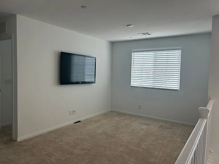 8628 Luse St — Photo 18