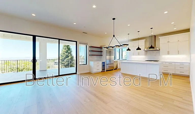 1900 Lyon Ct — Photo 17