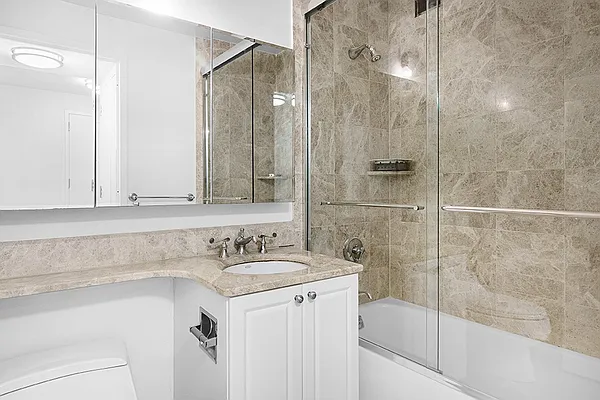 Rented by Mirador Real Estate | media 19