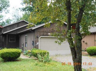 596 Oakwood Dr #2, Lodi, OH 44254