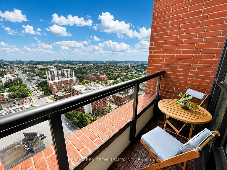 830 Lawrence Ave W #2910 — Photo 14