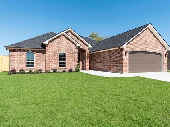 8390 Westgate Dr, Beaumont, TX 77706