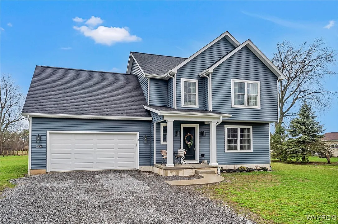 1076 Townline Rd photo 1