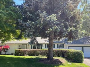 466 W Azalea Ave, Eugene, OR 97404