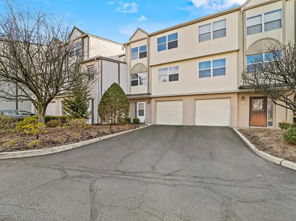13 Wyndham Court, Nanuet, NY 10954