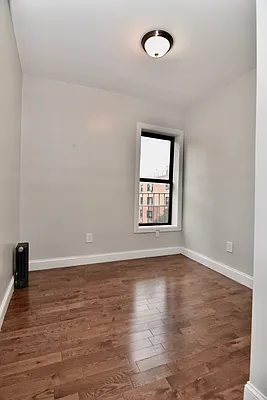 Rented by Compass | media 4