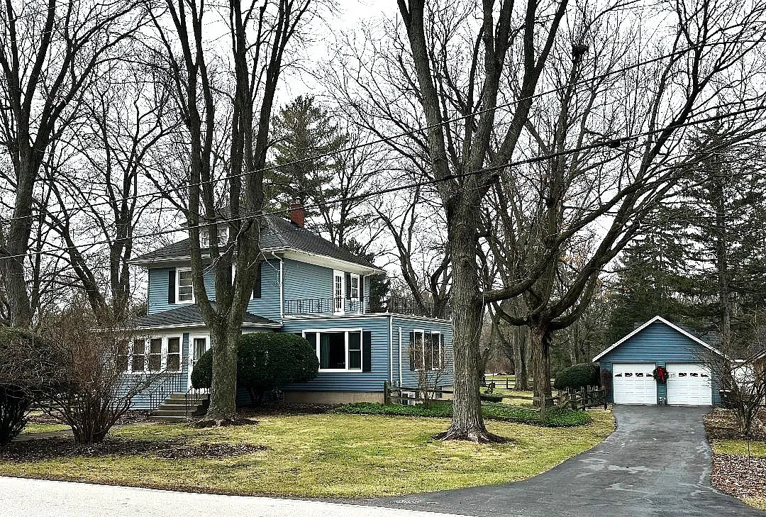 5N356 Powis Rd photo 1