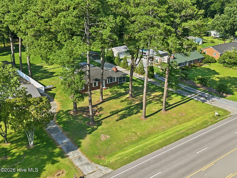 1760 John Small Ave — Photo 5