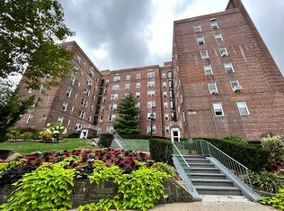 5621 Netherland Ave APT 3C, Bronx, NY 10471
