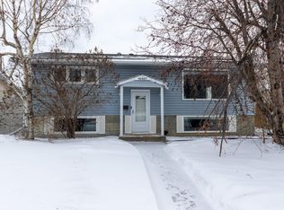 16407 87th Ave NW, Edmonton, AB T5R 4H3