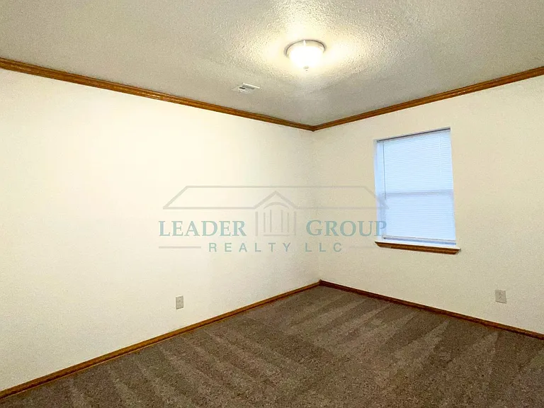 740 NW Bocci Dr — Photo 12