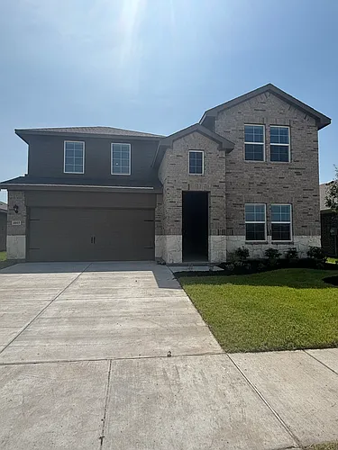 4005 Oakcrest Ln Photo 1