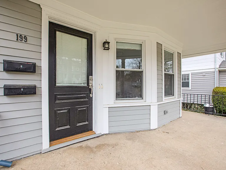 199 Purchase St #2 — Photo 4