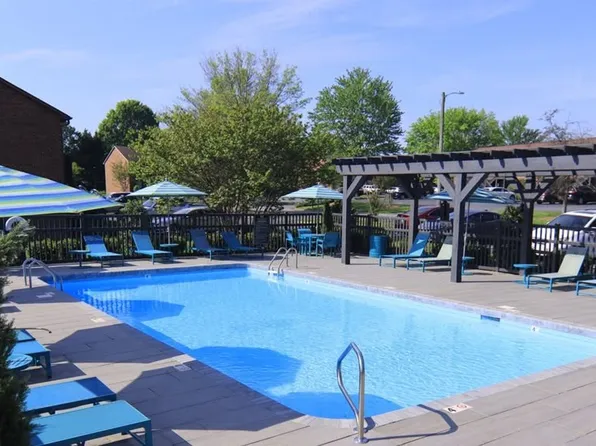 Springbrook Apartments